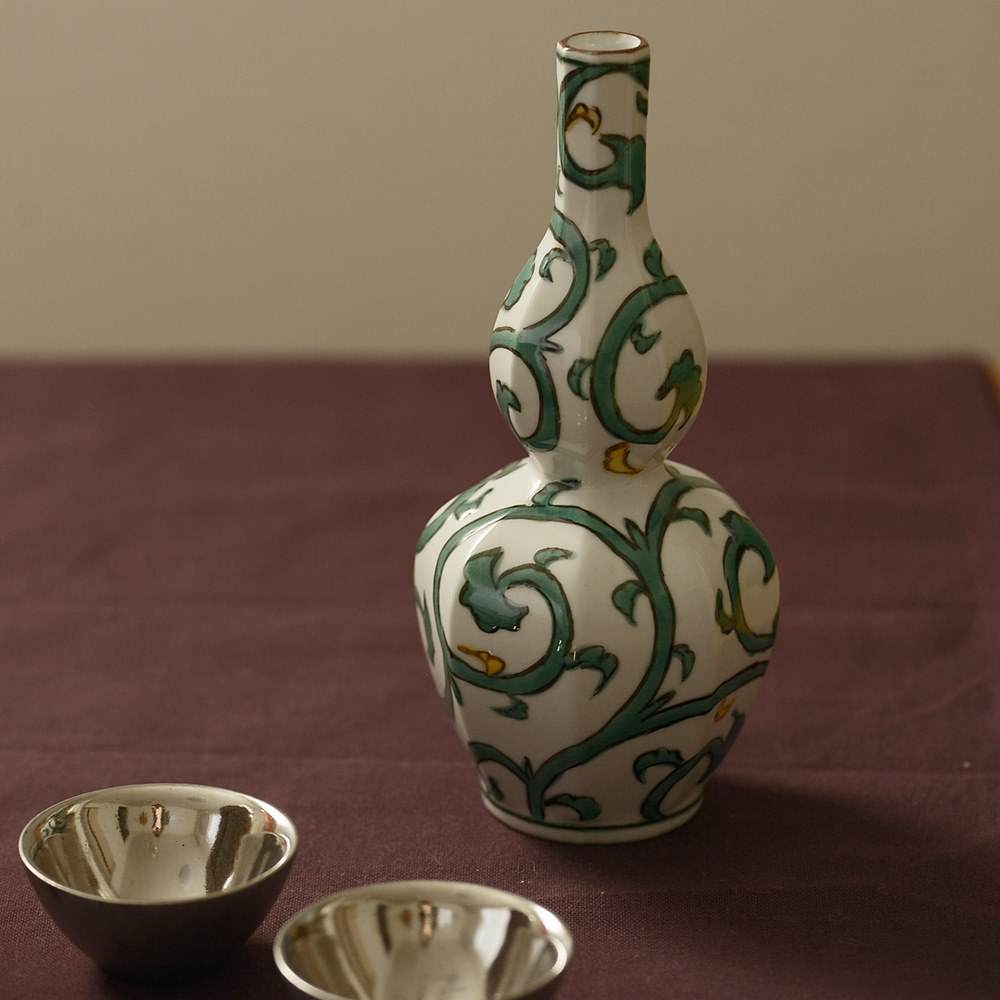 瑛生の器（九谷美陶園）｜瑛生の器 九谷美陶園 ペルシャ唐草文様徳利