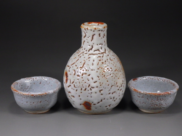 安藤日出武（美濃焼志野酒器揃え）