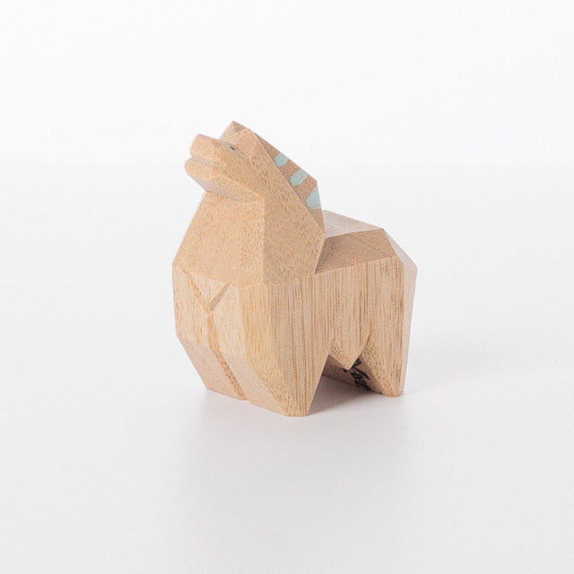 伊勢一刀彫 干支 午 紙箱入り | 高級神棚・神具の通販なら伊勢宮忠