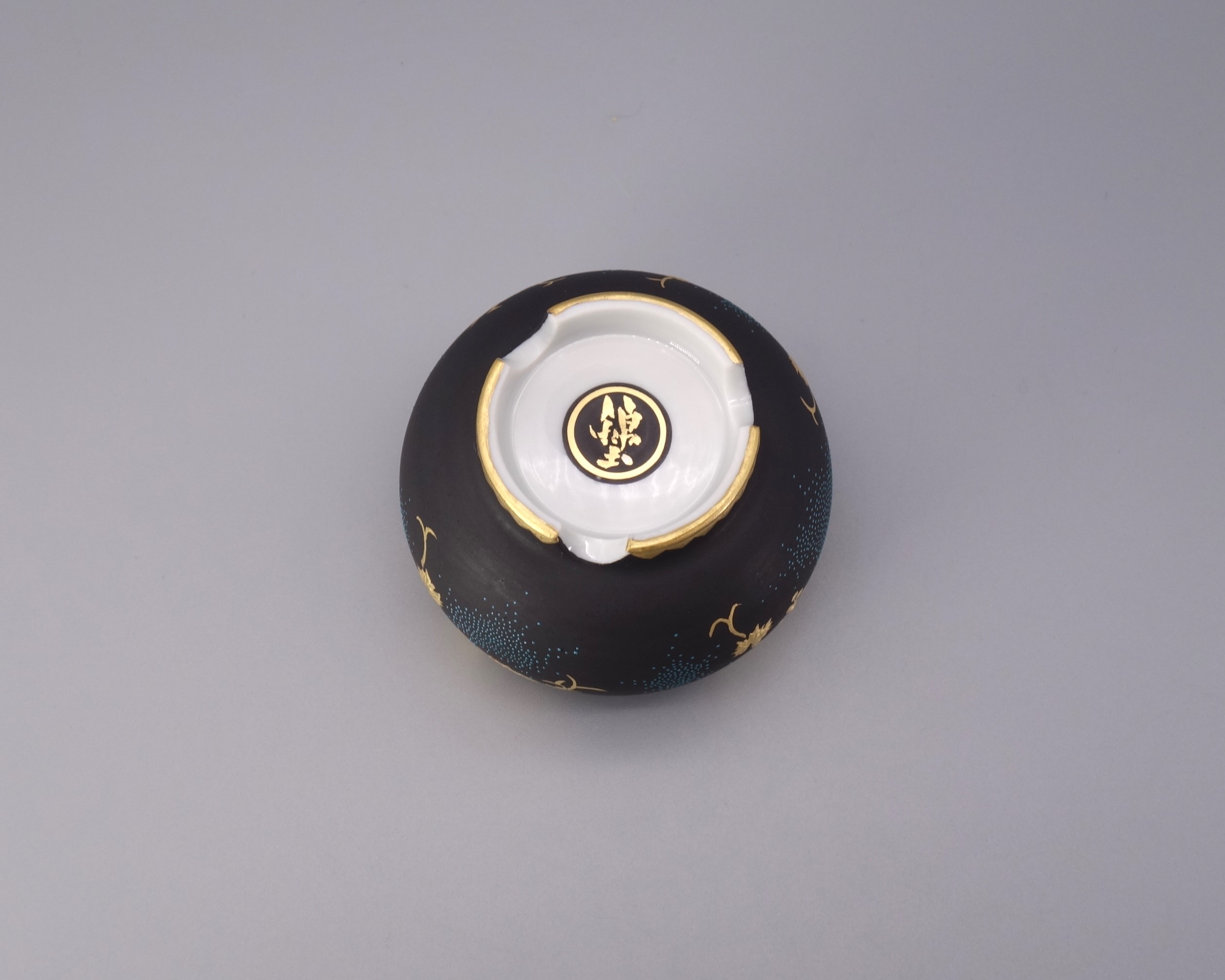 香炉（2.6号） 渦打青粒盛金葡萄図 [ 三代 仲田錦玉 ]