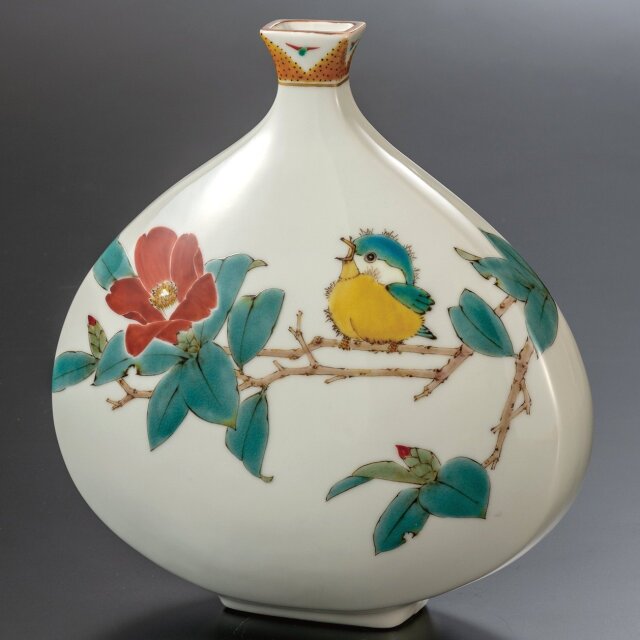 九谷焼作家 ギフト ご贈答品 御祝い九谷焼8号花瓶 椿にルリビタキ 山田