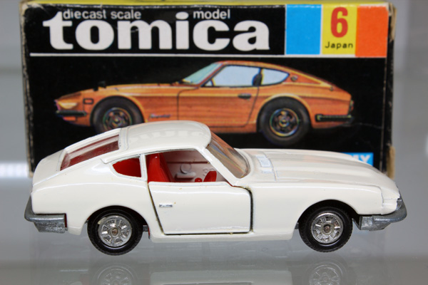 ミニカーショップ ケンボックス トミカ 黒箱☆6☆日産フェアレディZ432