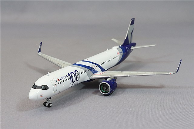 ジェミニジェッツ 1/400 エアバス A330-300 デルタ航空 N829NW