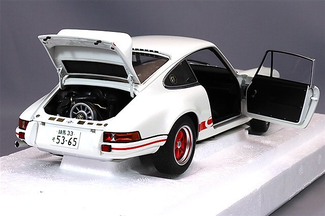オートアート コンポジット 1/18 ポルシェ 911 カレラ 2.7 RS