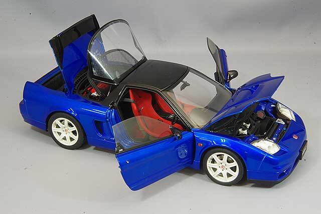 オートアート コンポジット 1/18 ホンダ NSX-R （NA2） ロングビーチ