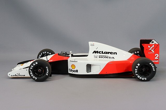 オートアート コンポジット 1/18 マクラーレン ホンダ MP4/6 1991 F1