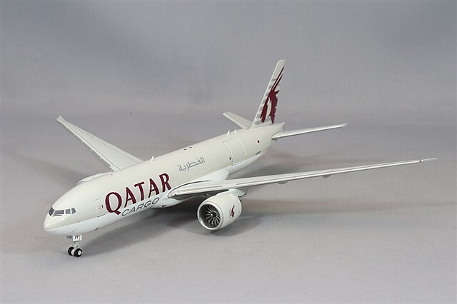 ジェミニジェッツ 1/400 ボーイング 777LRF カタール航空 A7-BFT 開閉