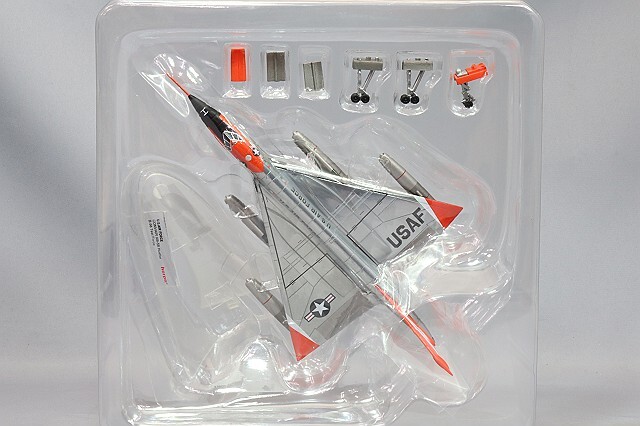 ヘルパ 1/200 YB-58A ハスラー アメリカ空軍 B-58 Test Force 