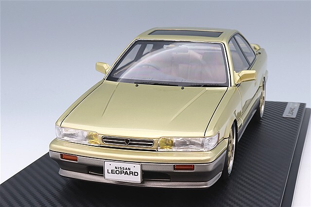 イグニッションモデル 1/18 日産 レパード アルティマ V30 ツインカム