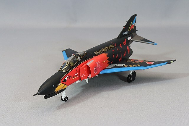 JCW 1/144 F-4EJ改 航空自衛隊 第302飛行隊 退役記念塗装 77-8399 ブラック