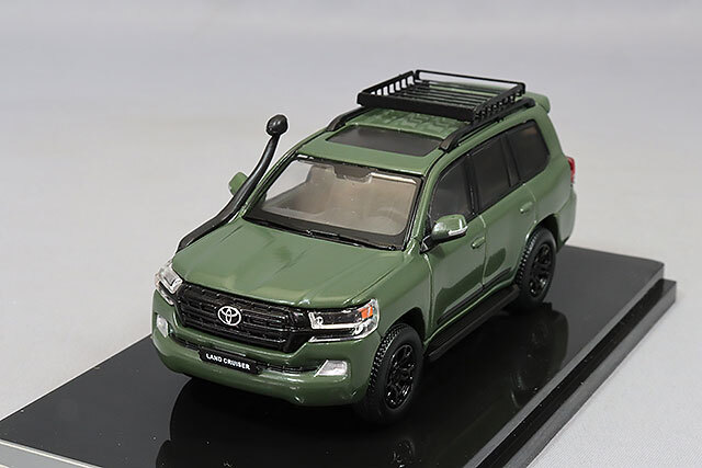 GCD 1/64 トヨタ ランドクルーザーLC200 (バックパックver.) 左