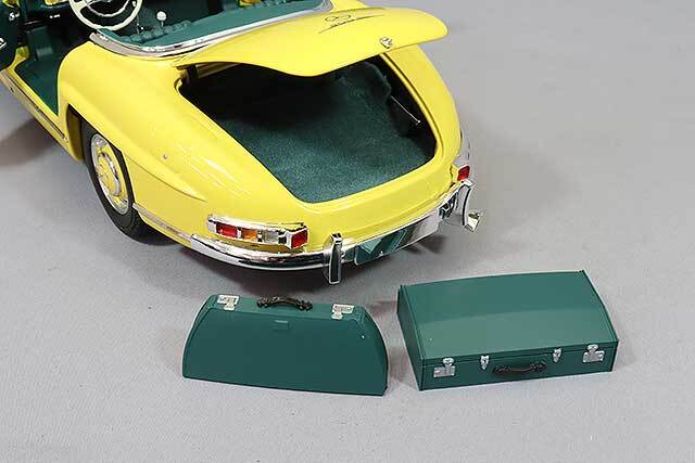 ミニチャンプス 1/18 メルセデスベンツ 300 SL ロードスター (W198