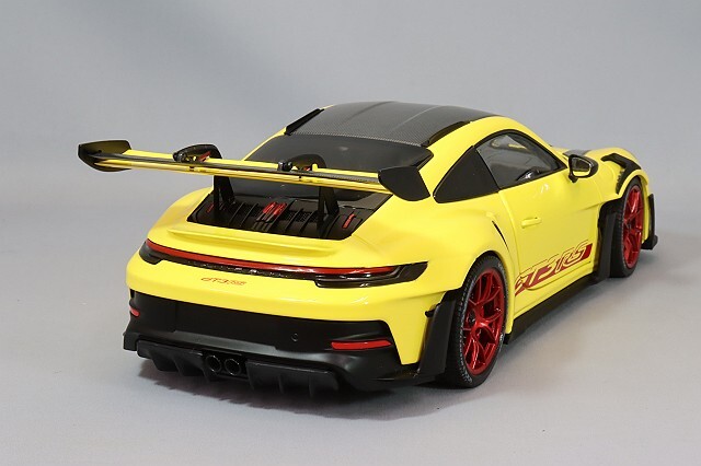 ミニチャンプス 1/18 ポルシェ 911 (992) GT3 RS 2024 ヴァイザッハ