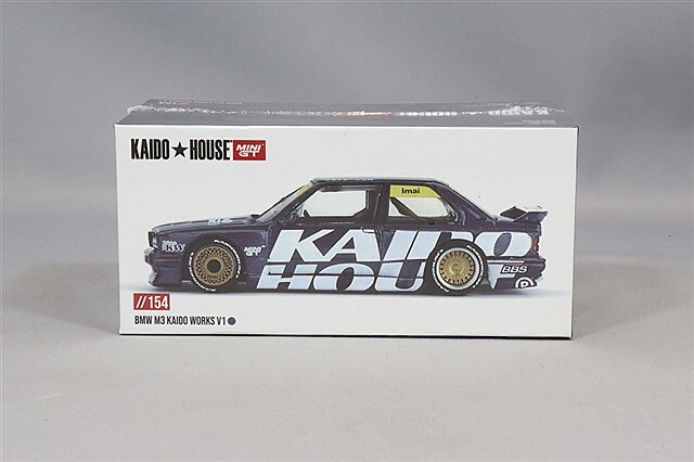 KAIDO HOUSE x TSM ミニGT 1/64 BMW M3 (E30) Kaido Works V1 (左ハンドル)