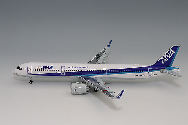 全日空商事 1/200 エアバス A321neo JA152A 完成品 (WiFiレドーム