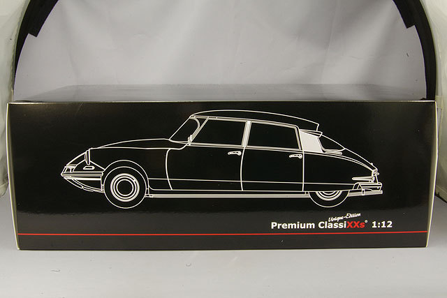 Premium ClassiXXs 1/12 シトロエン DS19 タイプI クリーム/ディープ