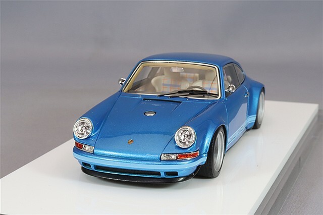 VISION 1/43 シンガー 911 (964) クーペ ライトブルーメタリック