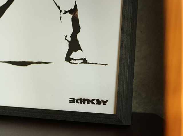 アートポスター Banksy (バンクシー) Molotov｜北欧・ヴィンテージ