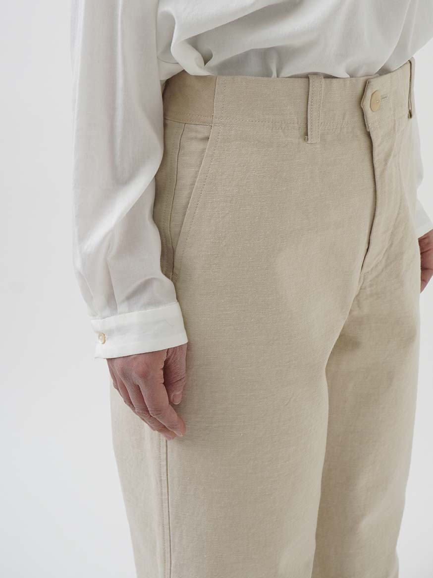 ラフィバックチノストレートパンツ