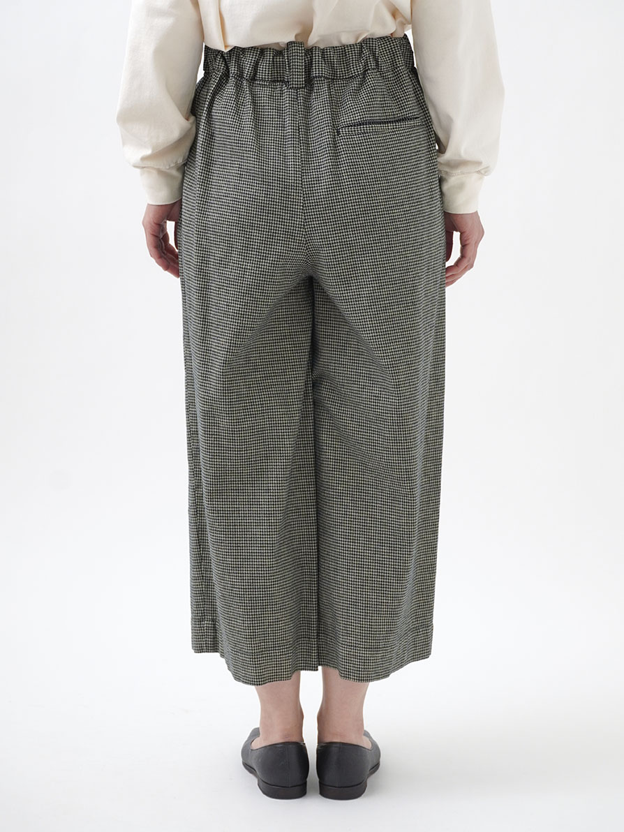 16／-インディゴ千鳥タックパンツ