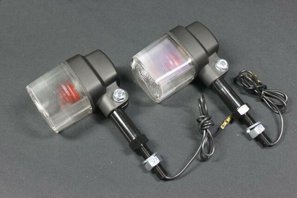 ヨーロピアン ウィンカー 角型/クリアー/ブラック