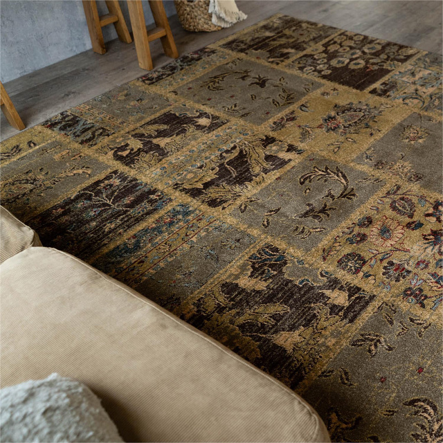 アンティーク風パッチワーク柄のラグマット 約 133x195 cm 1.5畳｜輸入