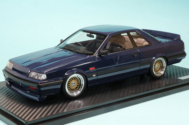 イグニッションモデル 1/18 ニッサン スカイライン GTS-R R31 ブルー