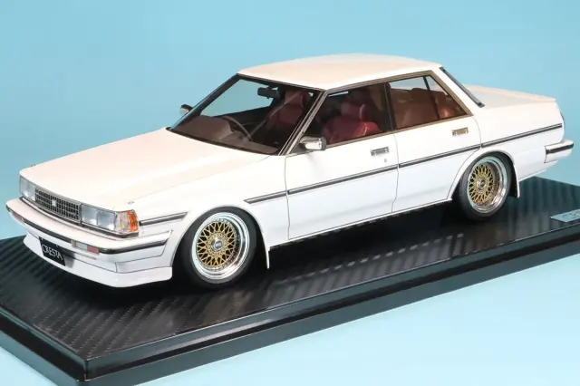 イグニッションモデル 1/18 トヨタ スープラ A80 TRD 3000GT ガンメタ