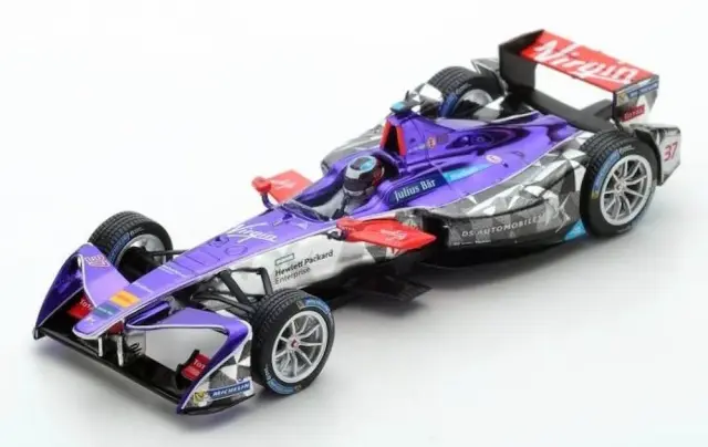 再入荷ご予約受付中 スパーク 1/18 レッドブル RB21 日本GP 2025 M