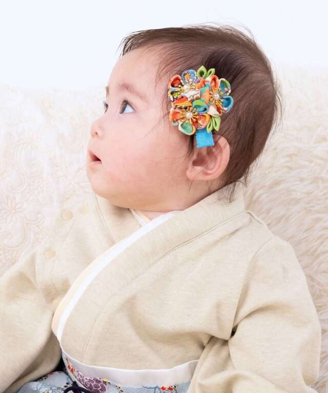 つまみ細工 3つ花ベビーヘアアクセサリー| マタニティウェア・授乳服の