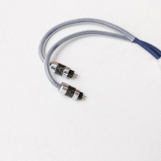 Rhapsodio/Evolution Silver Plated Copper 2pin4.4mm5極ケーブル