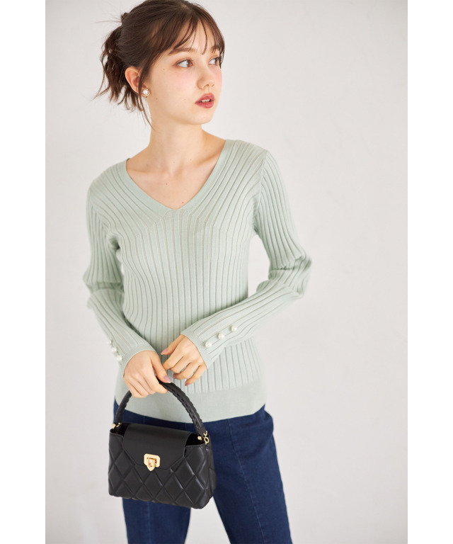 袖口パール付きVネックリブニットプルオーバー