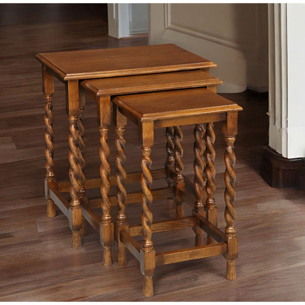 送料無料】 英国調 アンティークオークコレクション ネストテーブル3点