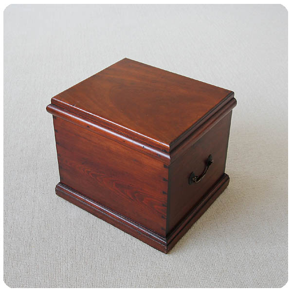 イギリス アンティーク オールドパインボックス 収納 木箱 ケース 古木