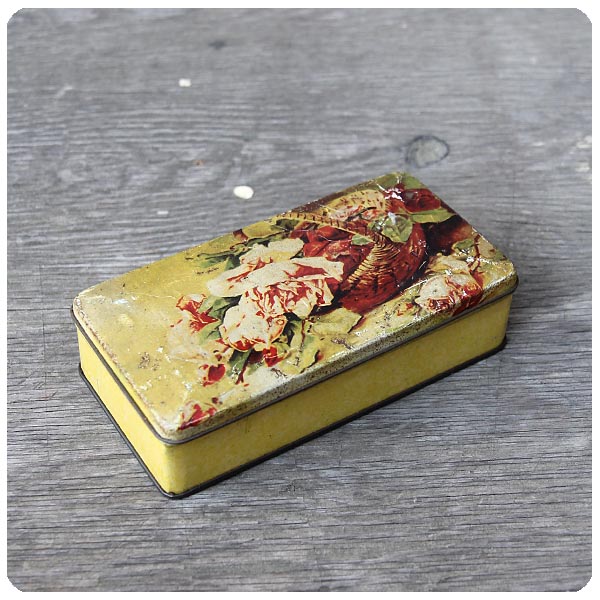 イギリス アンティーク トフィー缶 TIN缶 ブリキ お菓子 インテリア