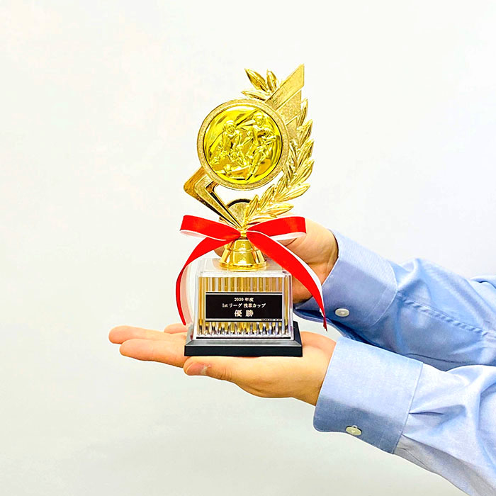 BRZ-2672_hand1.jpg?t=