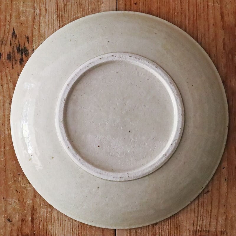 瀬戸本業窯 馬の目 9寸皿 茶（鉄） | MARKUS