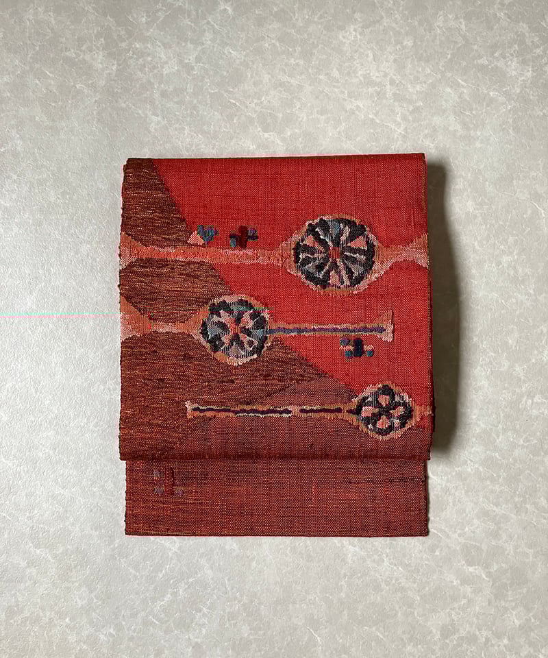 渡文】抽象模様 手織り真綿紬名古屋帯 朱赤［N089］ | kimono ulala