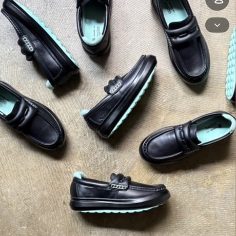 CATEGORY 靴 | anytee