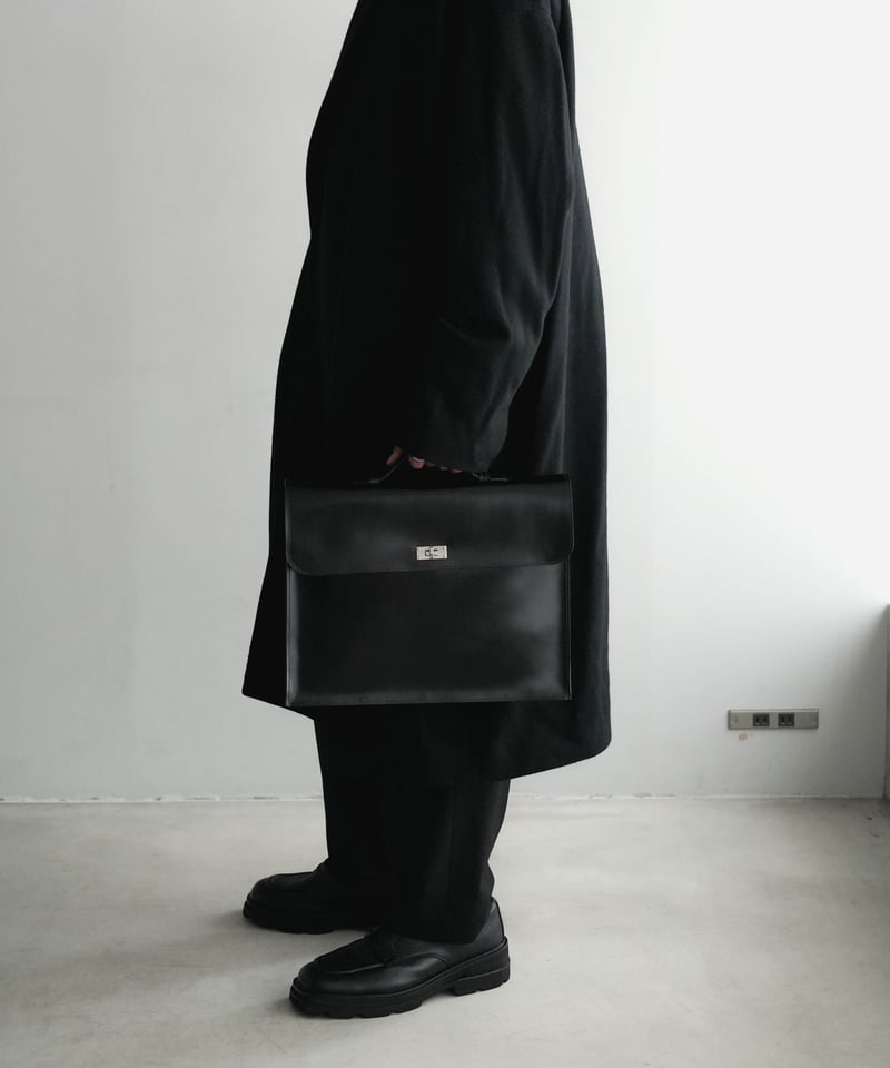 LUXURY MATERIAL BRIEFCASE by Annonay | CTHY