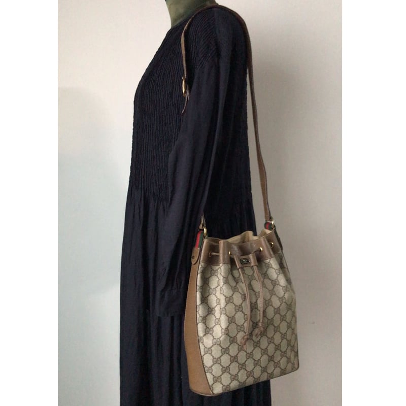 GUCCI グッチ オールドグッチ GGプラス コーティングキャンバス 巾着型