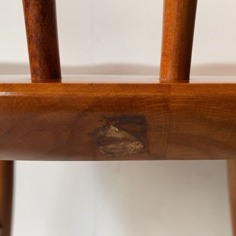 B 飛騨産業 キツツキマーク ウィンザーダイニングチェア ローバック