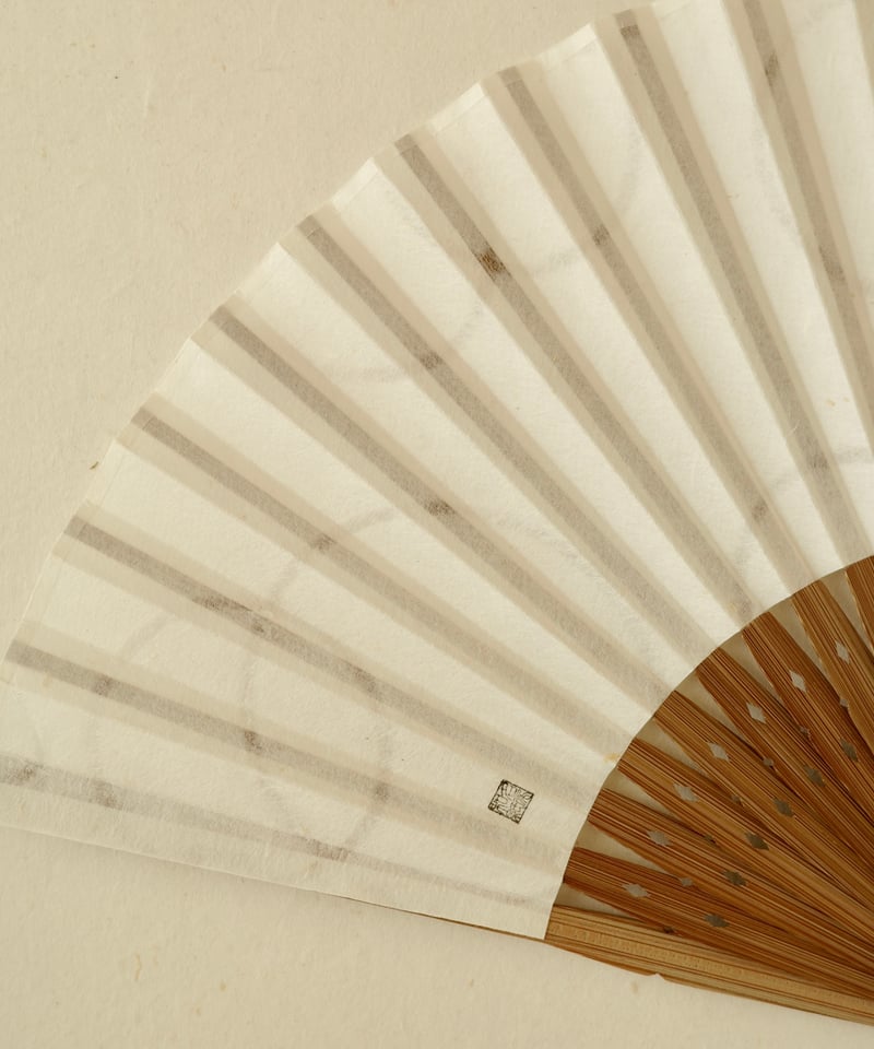 扇子】泡の透かし | 名尾手すき和紙 公式オンラインストア