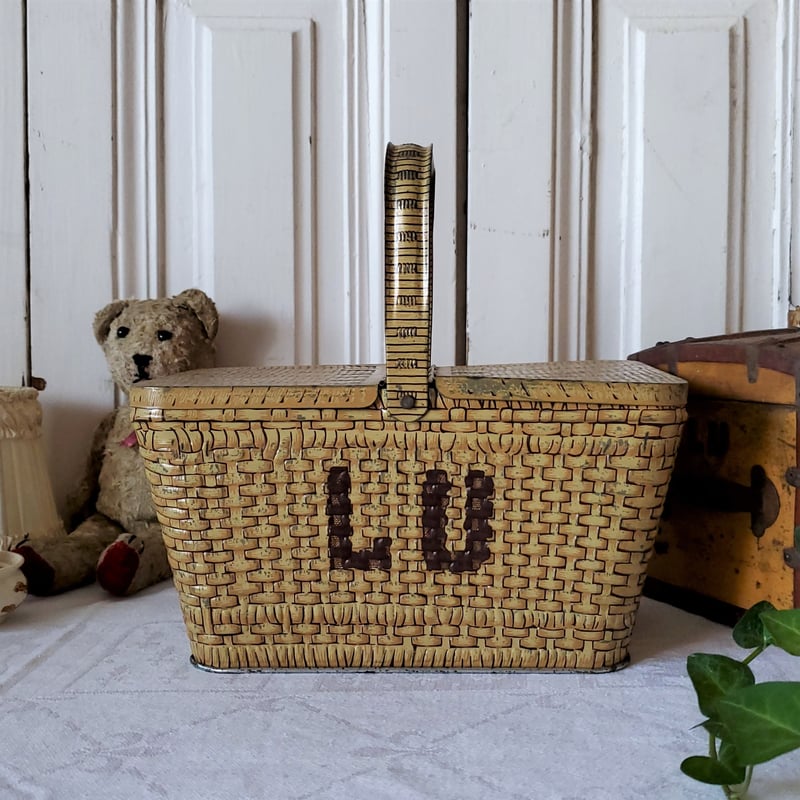 LUビスケットパニエ缶 | リボンときどきネコ