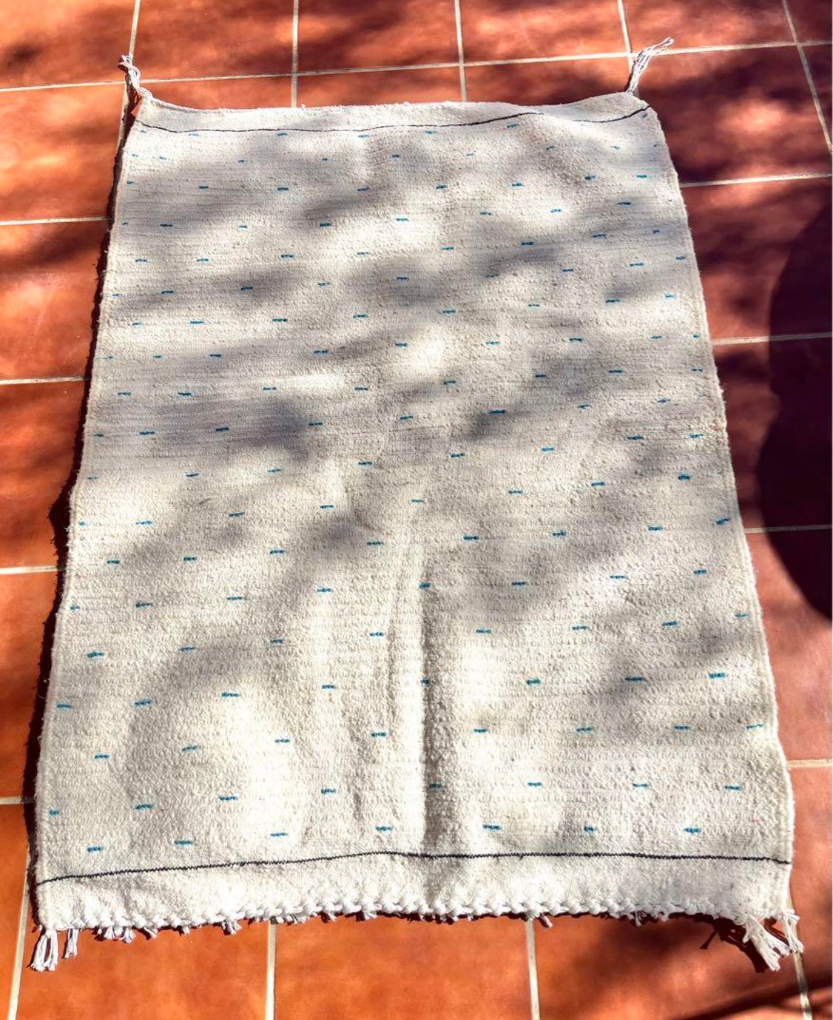 モロッコ ラグ カーペット 絨毯 アジラル ベニワレン ドットブルー 16