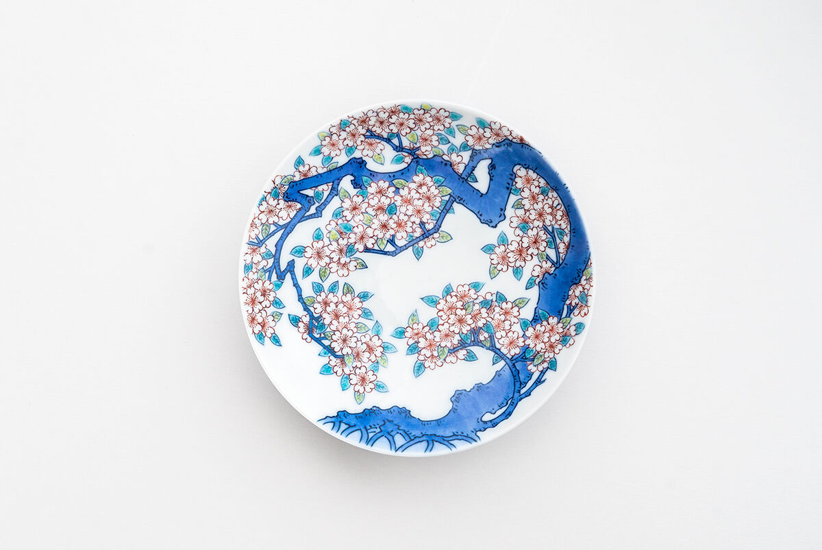受注生産】色鍋島桜文5寸高台皿【2～3ヶ月でお届け】 | 鍋島 虎仙窯