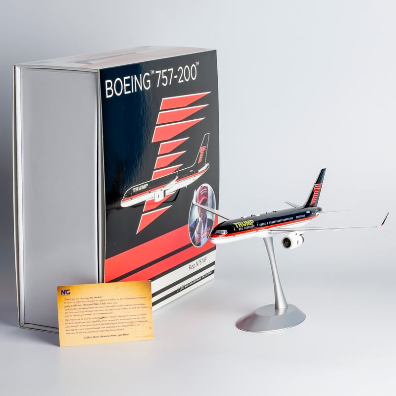 1/200 757-200/w トランプジェット「old tail」