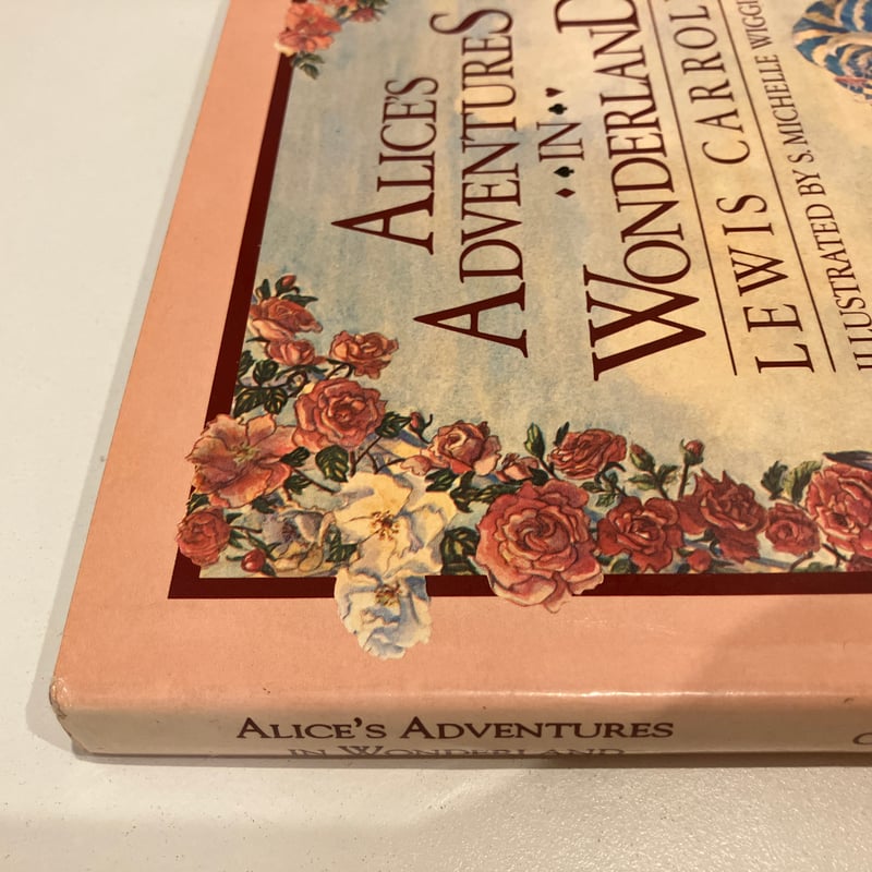 不思議の国のアリス洋書絵本「ALICE'S ADVENTURES IN WONDERLAND」
