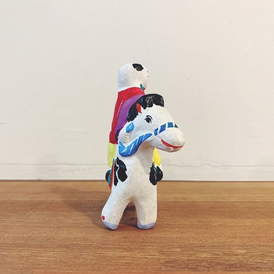 下川原土人形『馬乗り唐子』 | 象々の郷土玩具