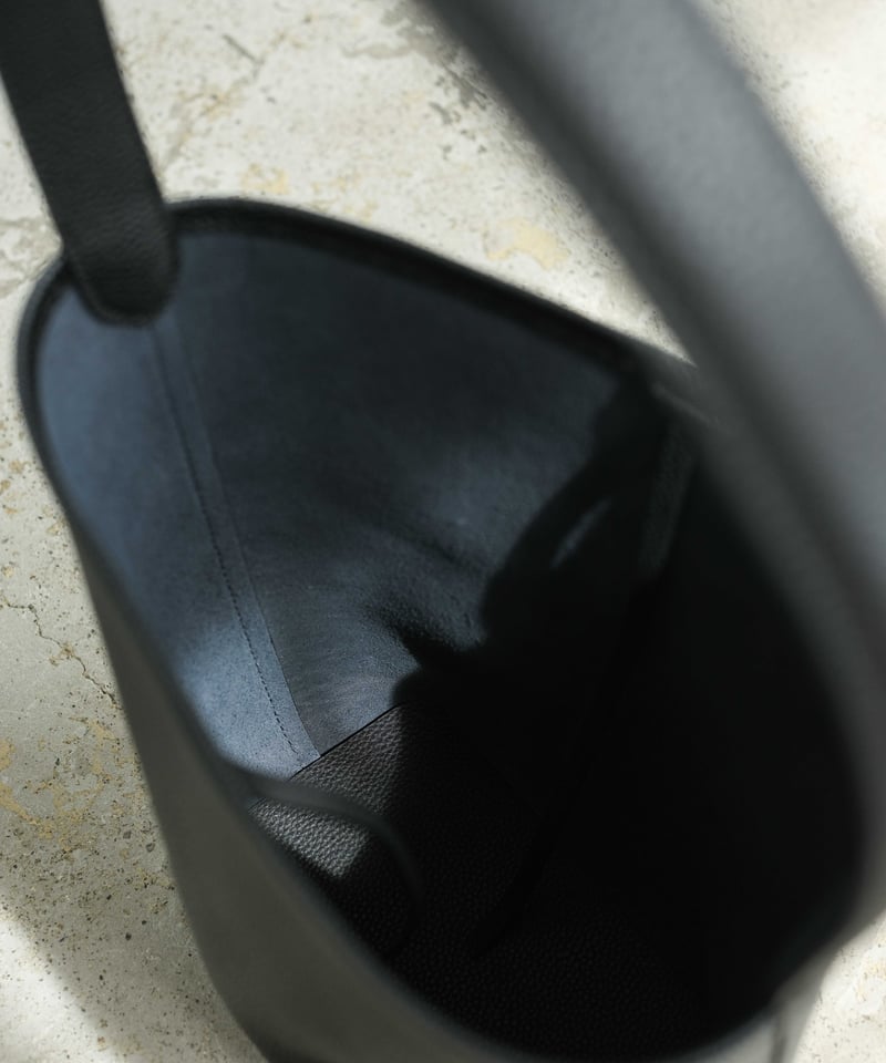 ONE HANDLE SHOULDER BAG middle / 3color | JISTORY